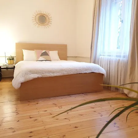 Apartament Z Parkingiem W Centrum - 23 Marca 5 Lägenhet *