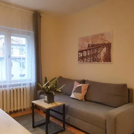 Apartament Z Parkingiem W Centrum - 23 Marca 5 *
